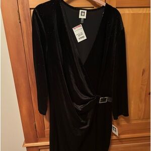 Anne Klein evening dress for a night out on the town.